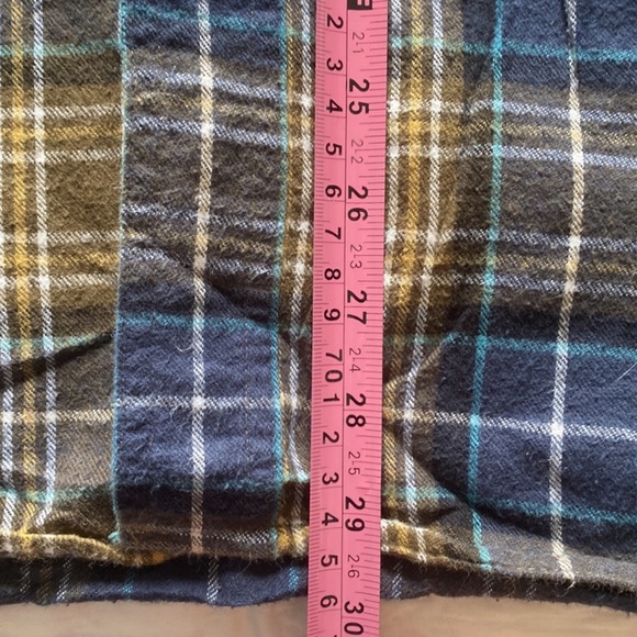 LL Bean Scotch Plaid Flannel Shirt - Picture 4 of 7